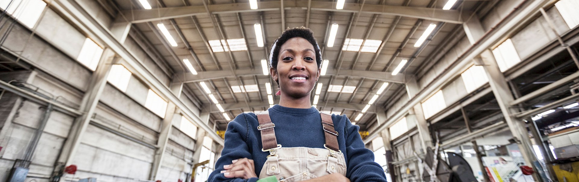 Career banner womeninmetal factory