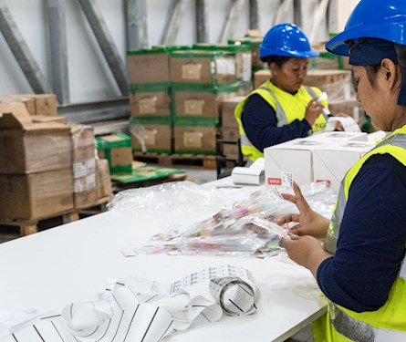 ware workers in contract logistics services