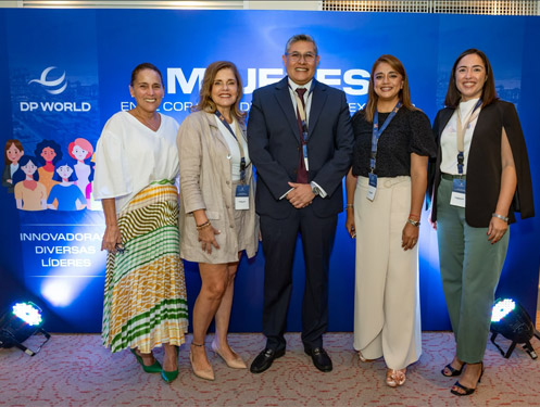 8M: Mujeres líderes en el comercio exterior impulsan cierre de brechas en el sector