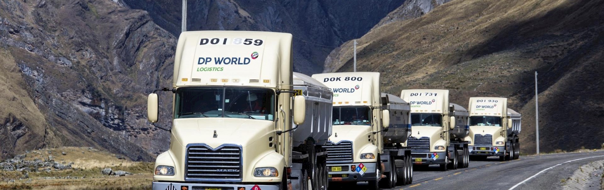 1920_logisticstransporttrucksonroad1