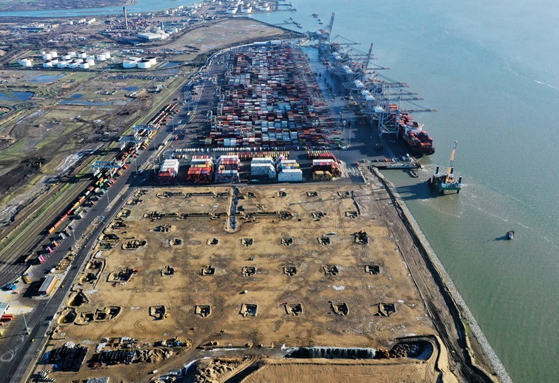 Aerial view of London Gateway port and berth four development works