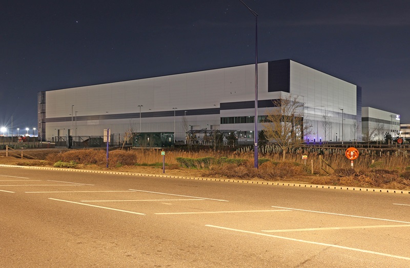 OASIS Group's new warehouse at London Gateway Logistics Park